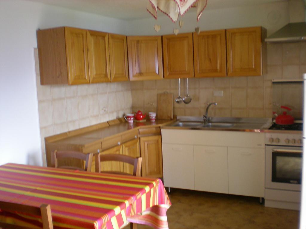 Appartamenti Grivola Ozein Extérieur photo